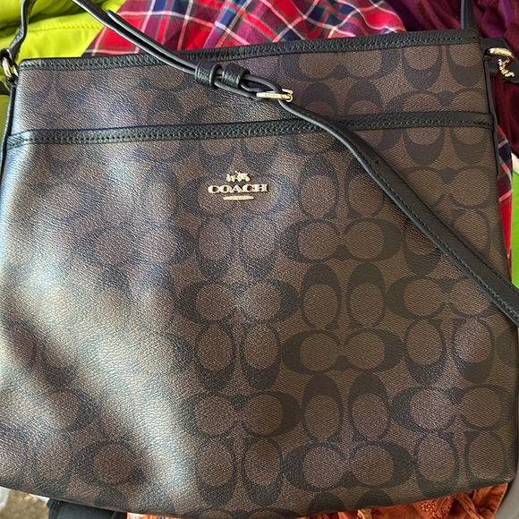 Coach Handbags - Coach cross body bag